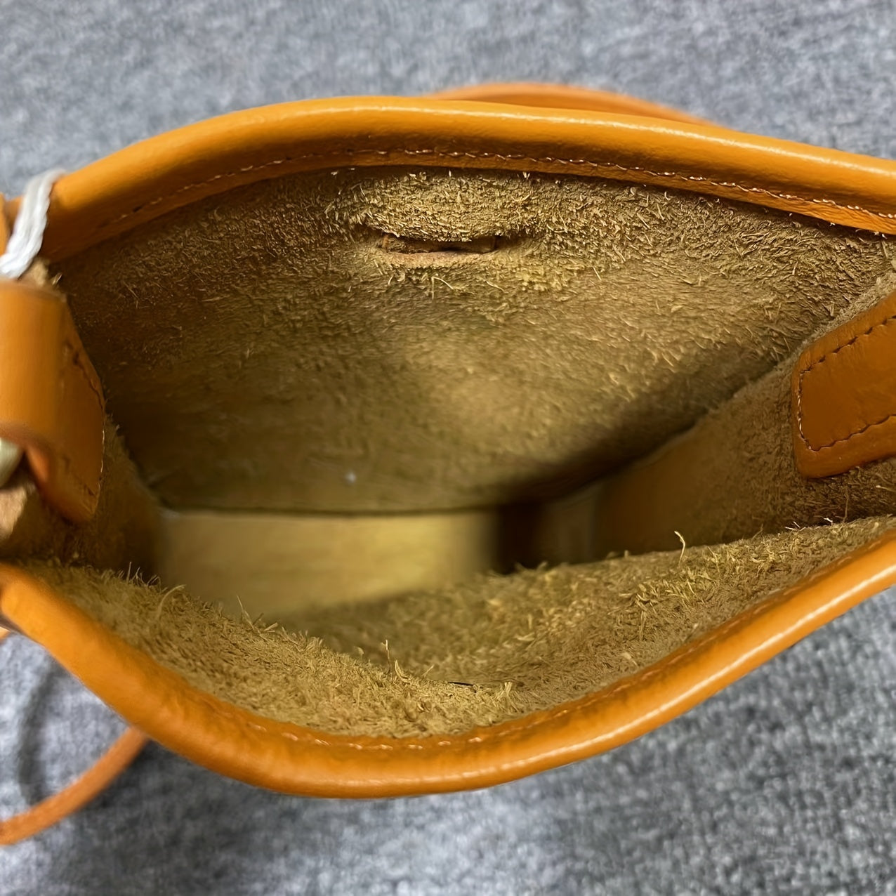 ミニ クロスボディバッグ 無地 多用途 スマホショルダーバッグ 長さ調節可能 ストラップバッグ